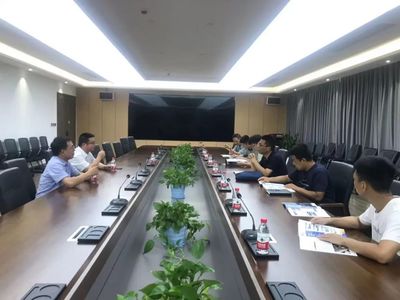 溫大平陽研究院專家團(tuán)隊(duì)赴奔騰激光開展技術(shù)交流，共促高端裝備智能化升級(jí)